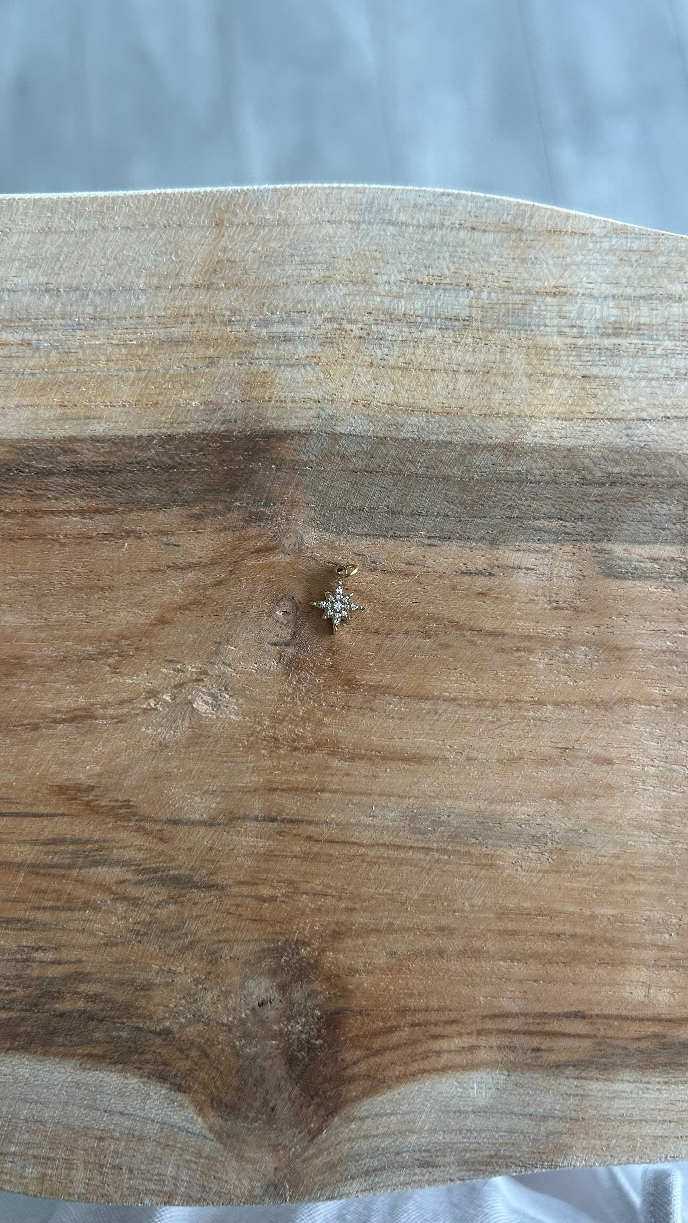 Étoile à strass
