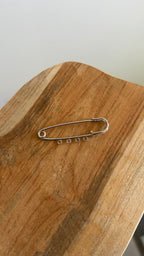 Broche pour tapis de selle 4 charms