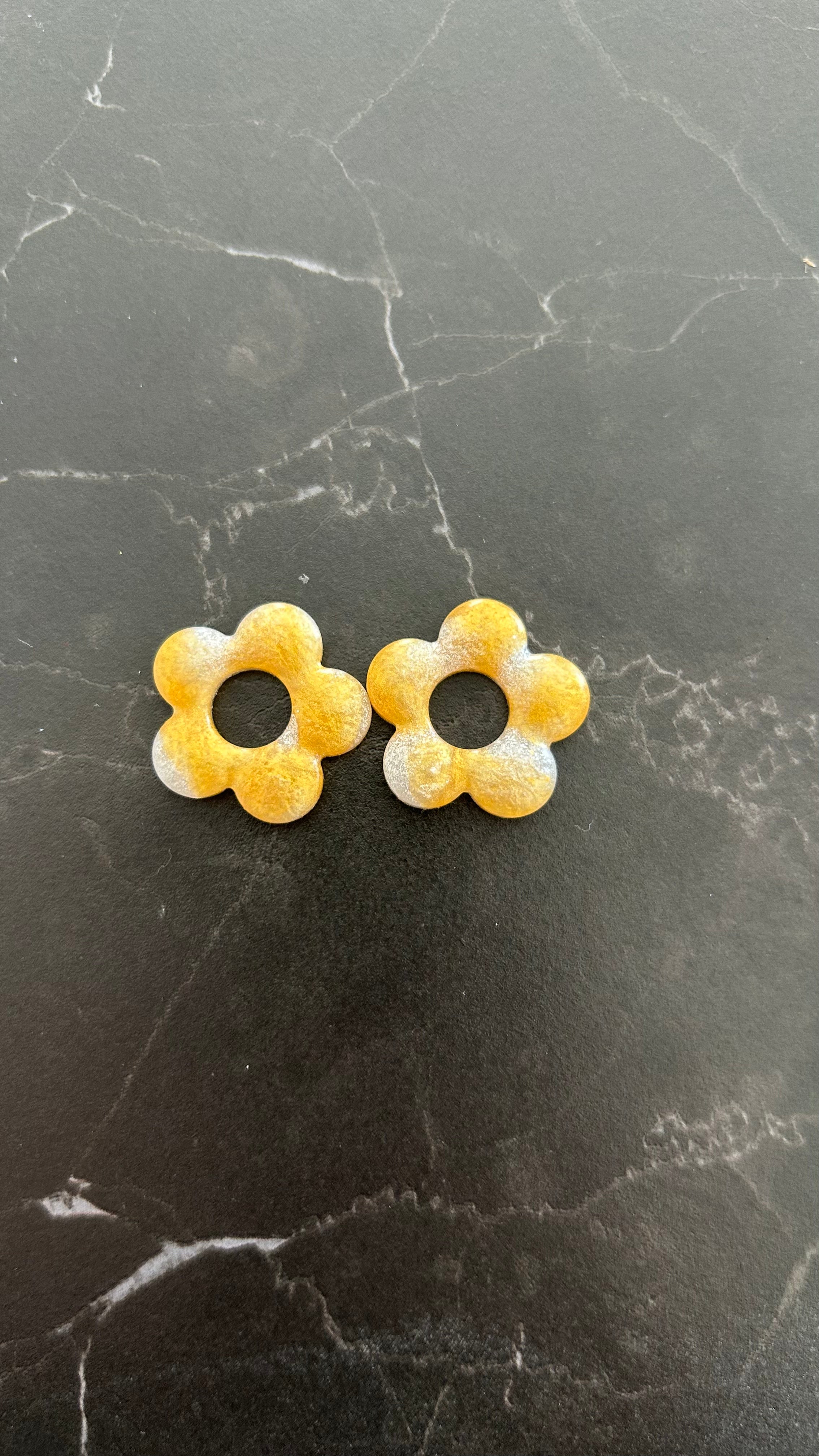 pampilles petite fleur plusieurs coloris disponibles